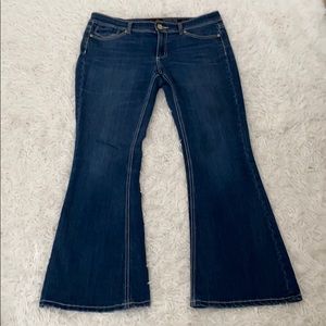 Seven Jeans
